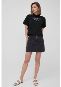 Calvin Klein Jeans t-shirt bawełniany kolor czarny. Kolor: czarny. Materiał: bawełna. Wzór: aplikacja