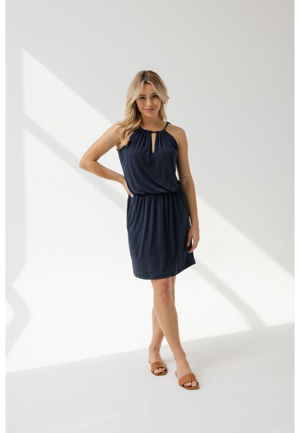 SUKIENKA SUE MODAL NAVY M - Flawless. Okazja: na plażę, na spacer. Materiał: włókno, materiał. Sezon: lato. Styl: elegancki. Długość: mini