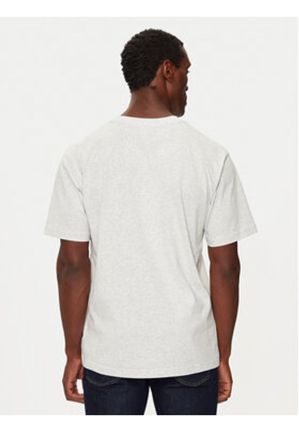 New Balance T-Shirt MT43556 Szary Regular Fit. Kolor: szary. Materiał: bawełna
