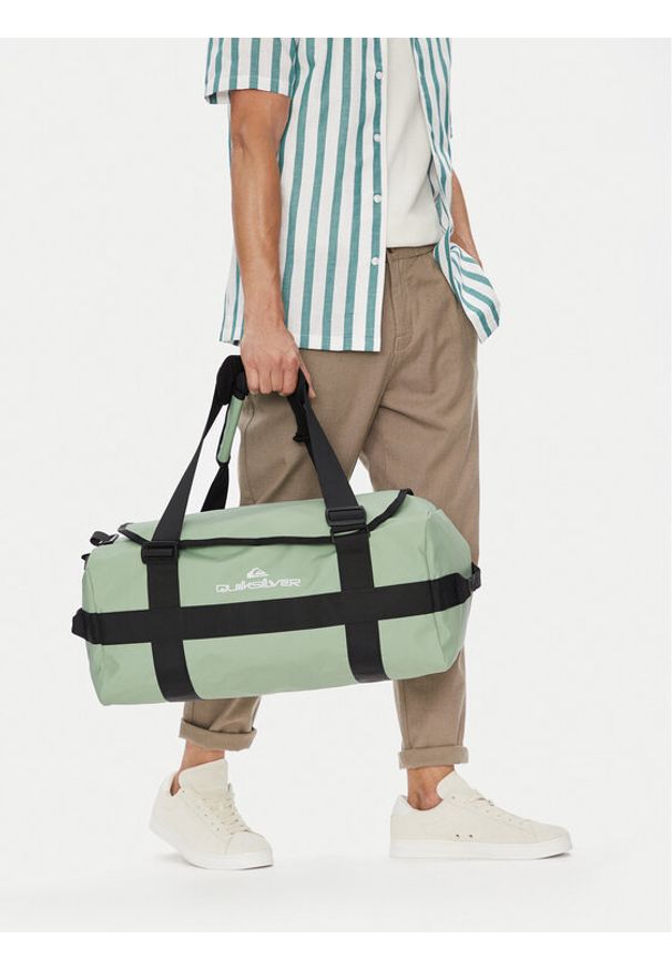 Quiksilver Torba podróżna QUIC-P-009-07 Zielony. Kolor: zielony. Materiał: materiał