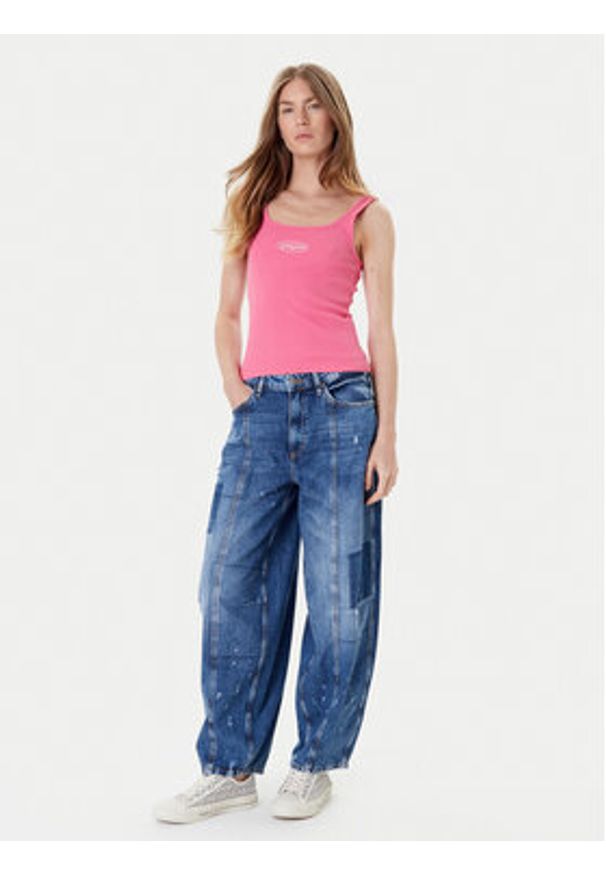 Guess Jeansy W5YG69 D5R01 Niebieski Tapered Fit. Kolor: niebieski