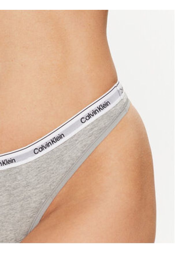 Calvin Klein Underwear Komplet 3 par stringów 000QD5209E Kolorowy. Materiał: bawełna. Wzór: kolorowy