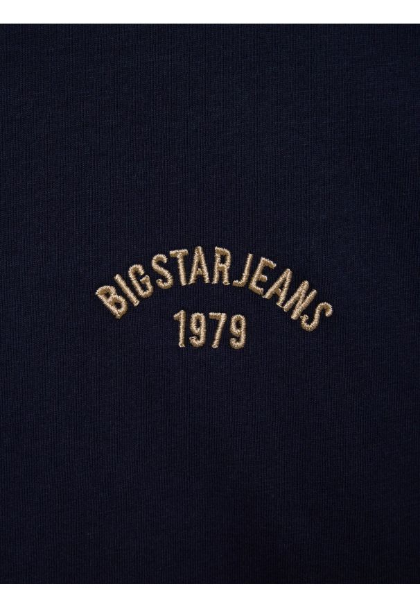 Big-Star - Koszulka męska bawełniana granatowa Vincer 403. Okazja: na co dzień. Kolor: niebieski. Materiał: bawełna. Wzór: haft. Styl: klasyczny, elegancki, casual