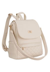 Mały plecak damski miejski beżowy pikowany listonoszka na ramię 2w1 ze skóry ekologicznej Peterson PTN MBP-08-F19. Kolor: beżowy. Materiał: skóra ekologiczna. Wzór: aplikacja #1