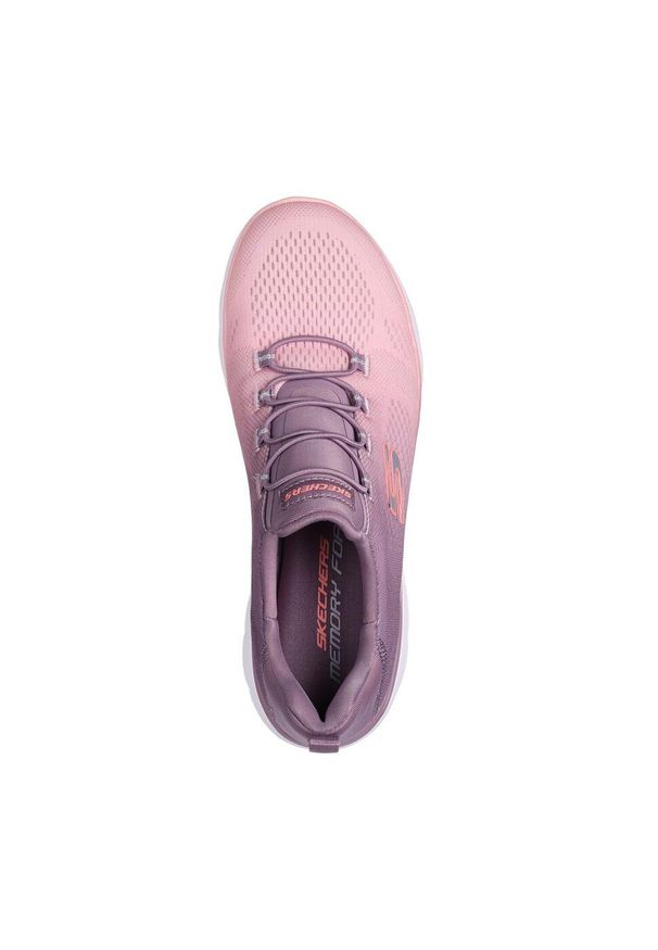 skechers - Damskie SUMMITS BRIGHT CHARMER Sneakersy Jasny fiolet. Kolor: fioletowy. Materiał: poliester, materiał. Szerokość cholewki: normalna. Wzór: kolorowy, nadruk