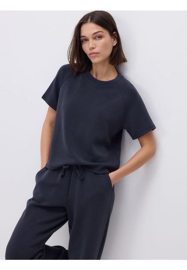 Reserved - T-shirt z modalem - ciemnoszary. Kolor: szary. Materiał: dzianina