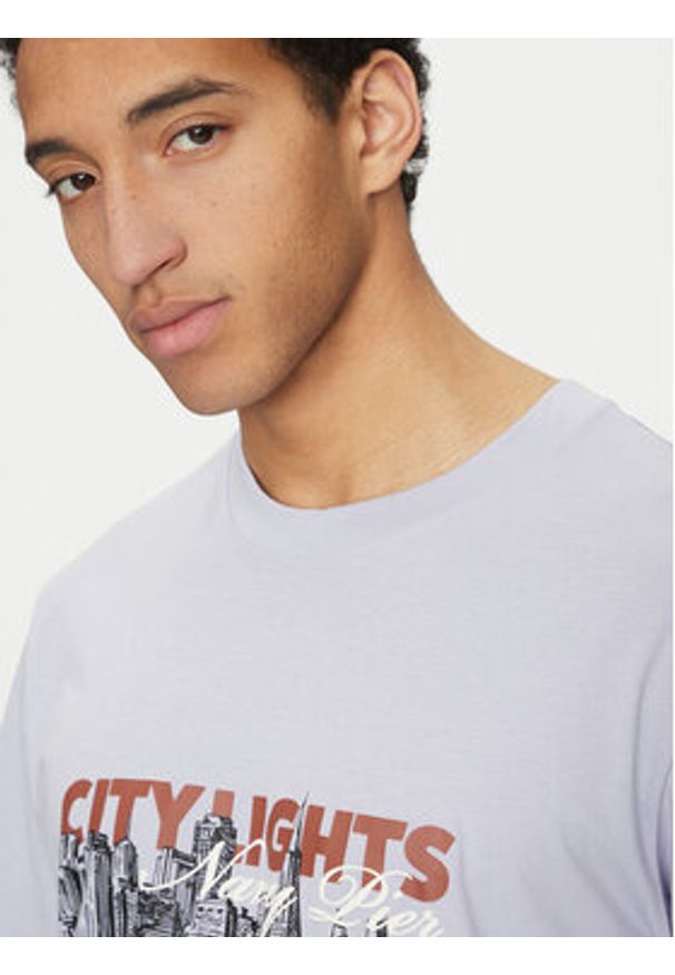 Jack & Jones T-Shirt Boston 12272981 Niebieski Relaxed Fit. Kolor: niebieski. Materiał: bawełna