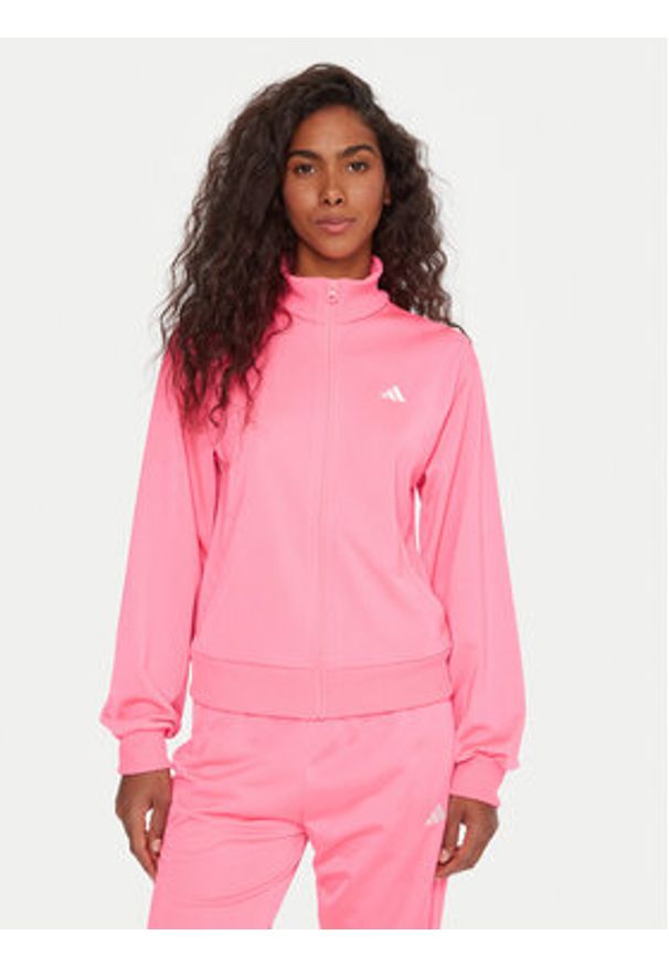 Adidas - adidas Dres Essentials Feel Cozy JX0518 Różowy Regular Fit. Kolor: różowy. Materiał: syntetyk