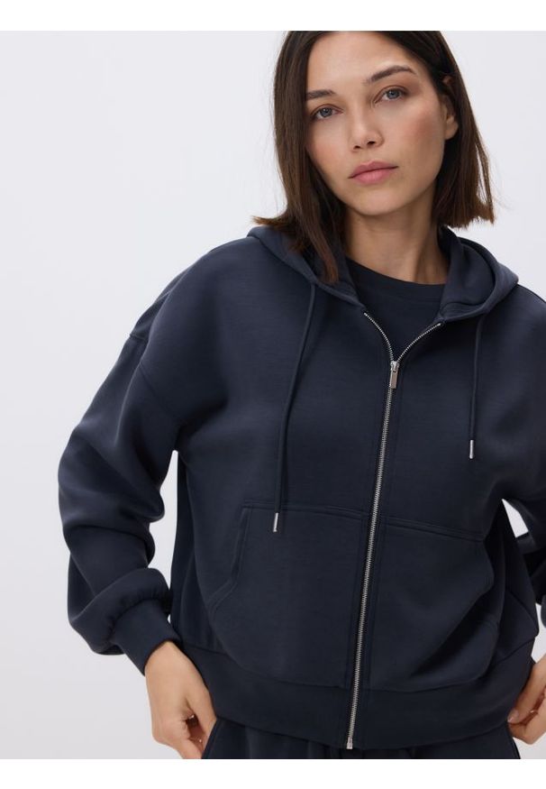 Reserved - Oversizowa bluza - ciemnoszary. Kolor: szary. Materiał: dzianina. Wzór: gładki