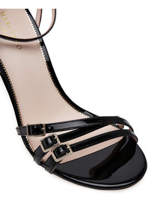 Marciano Guess Sandały 5GGZ27 7231A Czarny. Kolor: czarny. Materiał: skóra