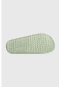 Fila klapki Jetspeed damskie kolor zielony. Kolor: zielony. Materiał: materiał. Wzór: gładki. Obcas: na obcasie. Wysokość obcasa: niski #2