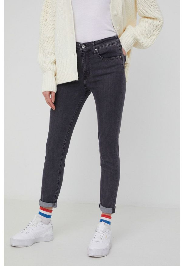 Levi's® - Levi's Jeansy 721 damskie high waist. Okazja: na spotkanie biznesowe. Stan: podwyższony. Kolor: szary. Styl: biznesowy