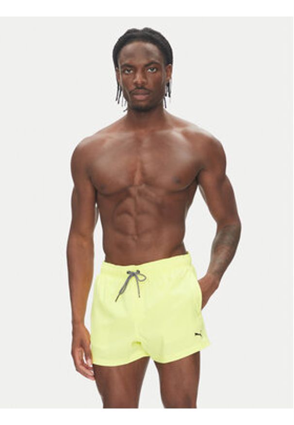 Puma Szorty kąpielowe 907658 Żółty Regular Fit. Kolor: żółty. Materiał: syntetyk