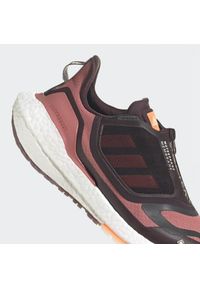 Adidas - Buty adidas Ultraboost 22 Gore-Tex Shoes W GX9131 czarne czerwone wielokolorowe. Okazja: do domu. Kolor: czerwony, czarny, wielokolorowy. Materiał: materiał. Technologia: Gore-Tex. Sport: bieganie