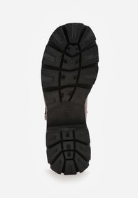 Renee - Bordowe Półbuty Lakierowane na Platformie i Słupku w Stylu Mary Jane Omela. Okazja: do pracy, na spotkanie biznesowe. Zapięcie: sprzączka. Kolor: czerwony. Materiał: lakier. Obcas: na platformie. Styl: wizytowy, klasyczny, biznesowy, elegancki #3