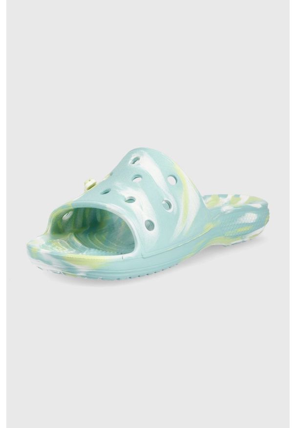 Crocs klapki damskie kolor zielony. Kolor: zielony. Materiał: materiał
