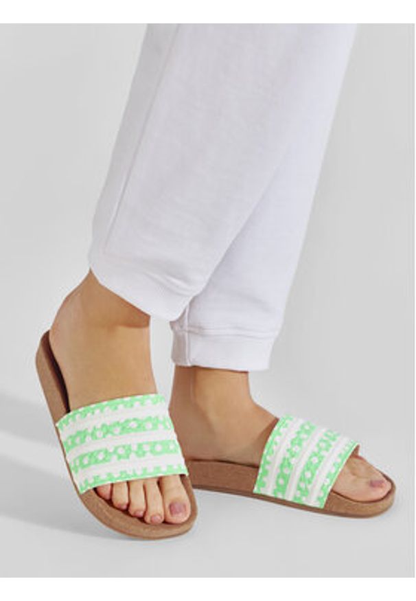 Adidas - adidas Klapki adilette w GX9484 Zielony. Kolor: zielony