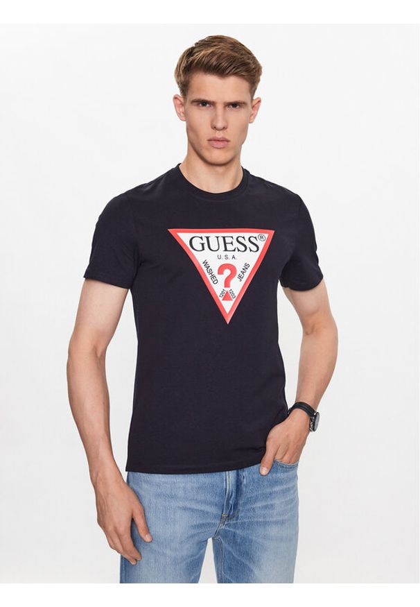 Guess T-Shirt M2YI71 I3Z14 Granatowy Slim Fit. Kolor: niebieski. Materiał: bawełna