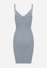 Born2be - Niebieska Sukienka Dopasowana z Trójkątnym Dekoltem Ramiączka z Metaliczną Wstawką Sylarisa. Okazja: na co dzień. Kolor: niebieski. Materiał: jeans. Długość rękawa: na ramiączkach. Styl: elegancki, casual #7