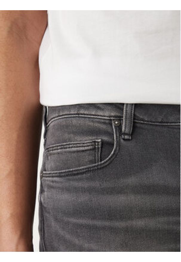 Guess Jeansy Chris M2YA27 D4Q52 Szary Super Skinny Fit. Kolor: szary