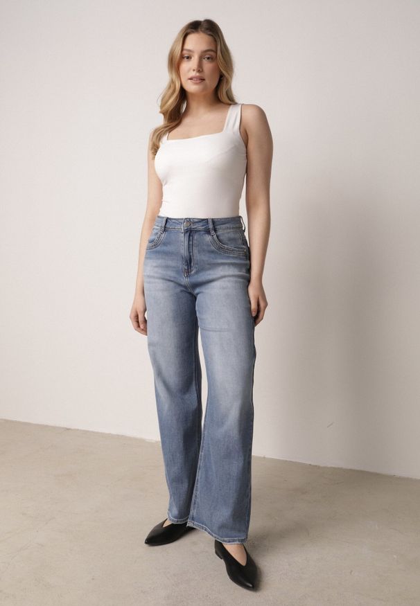 Born2be - Niebieskie Jeansy z Wysokim Stanem i Szerokimi Nogawkami z Bawełną i Wiskozą Corraesea. Stan: podwyższony. Kolor: niebieski. Długość: długie. Wzór: gładki. Styl: klasyczny