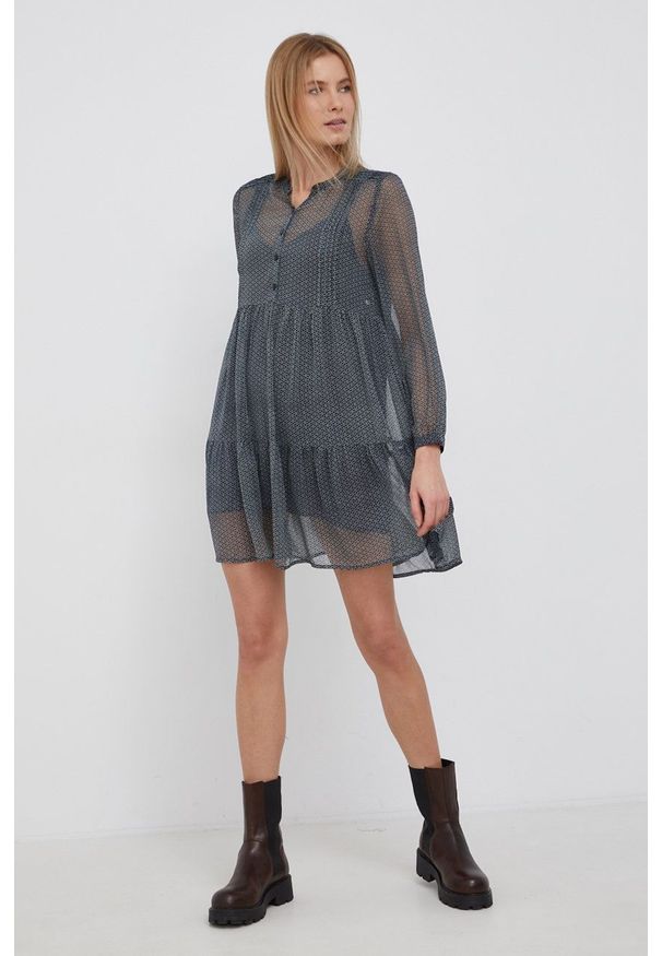 Pepe Jeans Sukienka Jillian kolor granatowy mini rozkloszowana. Kolor: niebieski. Materiał: tkanina. Typ sukienki: rozkloszowane. Długość: mini