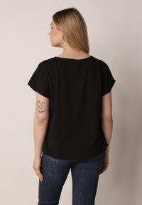 Born2be - Czarna Bluzka Bawełniana z Ażurowymi Wycięciami Ryrlea. Okazja: na co dzień. Kolor: czarny. Materiał: bawełna. Długość: długie. Wzór: ażurowy. Styl: klasyczny, casual #7