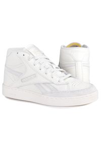 Buty męskie sportowe Reebok CLUB C FORM Hi. Kolor: biały. Materiał: materiał, skóra, syntetyk. Szerokość cholewki: normalna. Model: Reebok Club. Sport: turystyka piesza