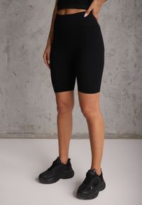 Renee - Czarne Elastyczne Szorty Biker High Waist Diovien. Okazja: na co dzień. Stan: podwyższony. Kolor: czarny. Materiał: prążkowany. Długość: krótkie. Styl: casual #5