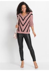 Sweter bonprix różowobrązowo-czarny w paski. Kolor: różowy. Materiał: dzianina. Wzór: paski #6