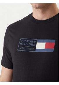 TOMMY HILFIGER - Tommy Hilfiger T-Shirt Brand Love Box MW0MW42366 Czarny Regular Fit. Kolor: czarny. Materiał: bawełna #2