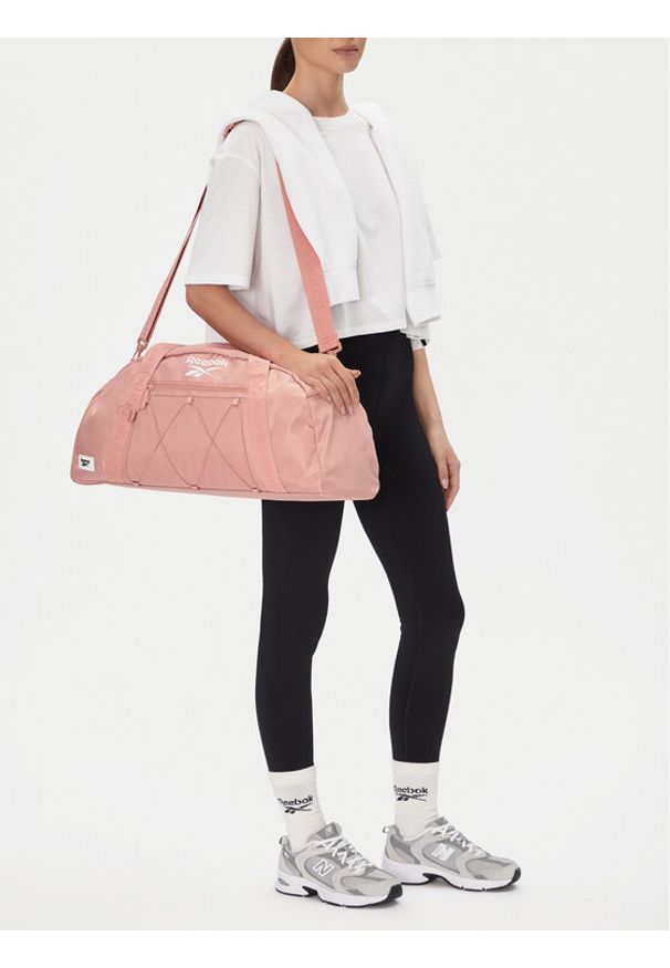 Reebok Torba sportowa RBK-B-001-07 Różowy. Kolor: różowy. Materiał: materiał