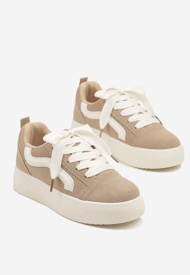 Born2be - Ciemnobeżowe Sneakersy na Grubej Podeszwie z Ozdobnym Paskiem Kornelie. Okazja: na co dzień. Zapięcie: pasek. Kolor: beżowy. Materiał: jeans. Wzór: aplikacja
