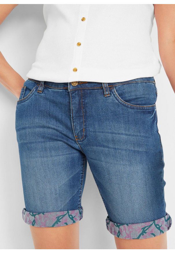 bonprix - Bermudy dżinsowe Straight, mid waist. Kolor: niebieski. Wzór: kolorowy