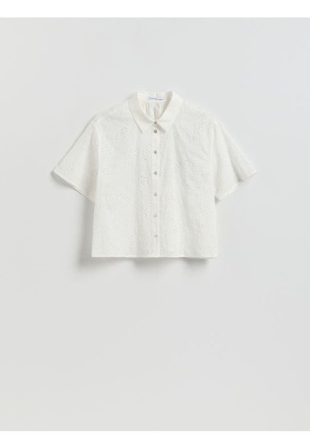 Reserved - Ażurowa koszula - biały. Kolor: biały. Materiał: bawełna. Wzór: ażurowy