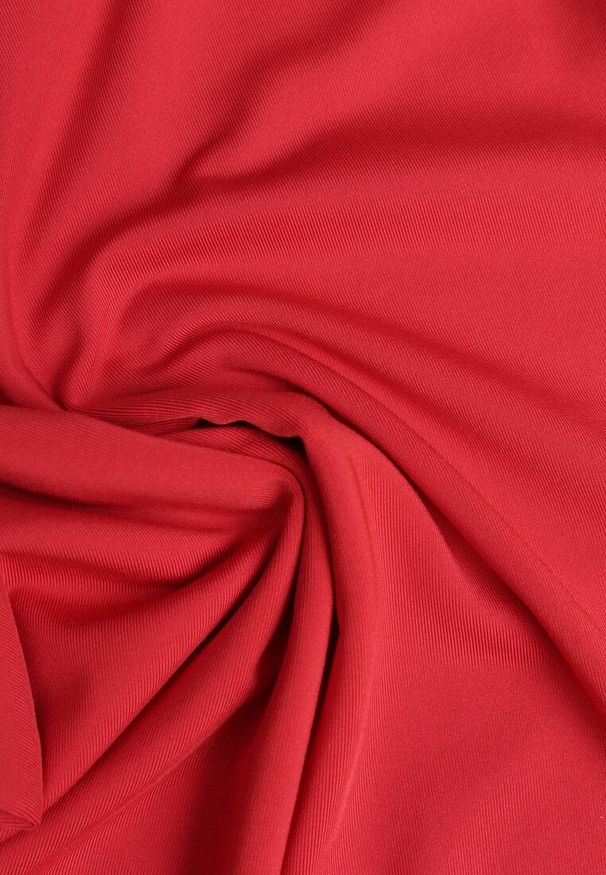 Renee - Czerwona Bluzka z Elastycznego Materiału o Kwadratowym Dekolcie z Wiskozą Nemosa. Typ kołnierza: dekolt kwadratowy. Kolor: czerwony. Materiał: wiskoza, materiał. Długość rękawa: długi rękaw. Długość: długie