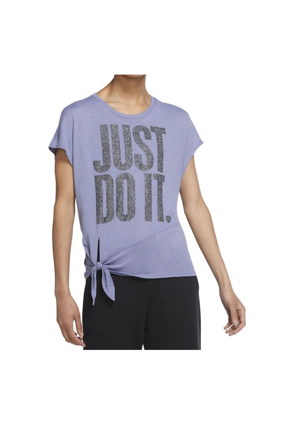 Koszulka damska treningowa Nike Dri-FIT CU5918. Materiał: materiał, poliester, bawełna. Długość rękawa: krótki rękaw. Technologia: Dri-Fit (Nike). Długość: krótkie. Sport: fitness