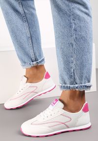 Renee - Biało-Różowe Buty Sportowe Deborrah. Wysokość cholewki: przed kostkę. Kolor: biały. Materiał: jeans, dresówka, materiał. Szerokość cholewki: normalna. Wzór: aplikacja. Obcas: na płaskiej podeszwie #1