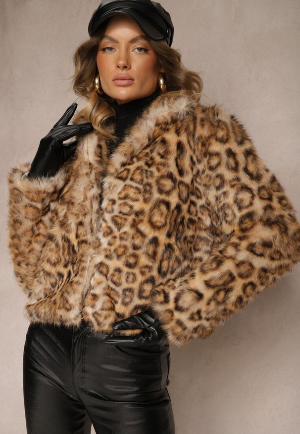 Renee - Brązowa Panterkowa Kurtka Futerko z Wiskozą Serintinnia. Kolor: brązowy. Materiał: futro, wiskoza. Wzór: motyw zwierzęcy. Styl: elegancki
