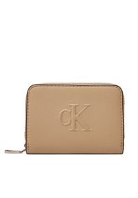 Calvin Klein Jeans Mały Portfel Damski Sculpted Med Zip Around Wallet LV04K1004G Beżowy. Kolor: beżowy. Materiał: skóra