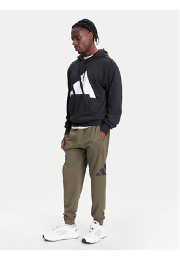 Adidas - adidas Spodnie dresowe Essentials Big Logo JE8970 Khaki Regular Fit. Kolor: brązowy. Materiał: syntetyk, bawełna
