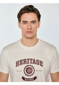 Big-Star - Koszulka męska z nadrukiem kremowa Feren 103. Okazja: na co dzień. Kolor: kremowy. Materiał: bawełna, jeans. Długość: długie. Wzór: nadruk. Styl: casual, klasyczny #2