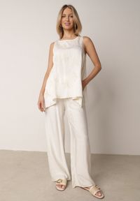 Born2be - Biały Rustykalny Komplet z Wiskozy i Lnu Spodnie i Bluzka z Haftem Acalerodia. Kolor: biały. Materiał: wiskoza, len. Wzór: haft #2