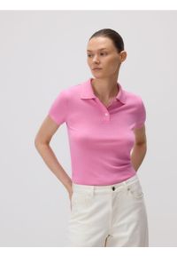 Reserved - T-shirt polo z wiskozą - różowy. Typ kołnierza: polo. Kolor: różowy. Materiał: wiskoza