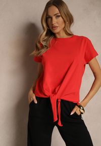 Renee - Czerwony Bawełniany T-shirt Wiązany u Dołu Sunalina. Okazja: na co dzień. Kolor: czerwony. Materiał: bawełna. Styl: casual