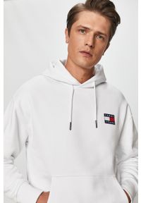 Tommy Jeans - Bluza bawełniana. Typ kołnierza: kaptur. Kolor: biały. Materiał: bawełna. Wzór: gładki, aplikacja #3