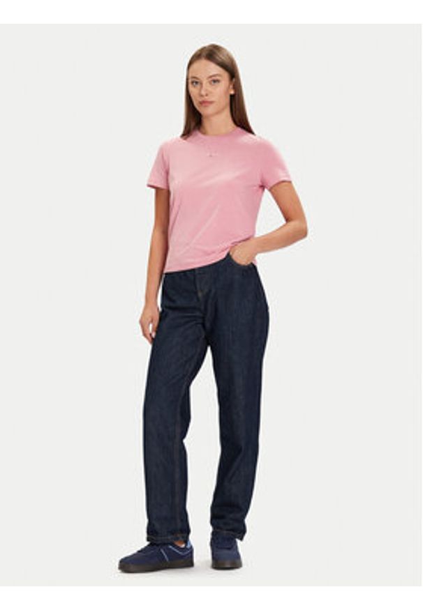 Tommy Jeans T-Shirt Linear DW0DW21964 Różowy Regular Fit. Kolor: różowy. Materiał: wiskoza, bawełna