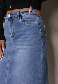 Renee - Niebieska Spódnica High Waist Ołówkowa z Przejaśnieniami na Jeansowym Materiale Carolea. Okazja: na co dzień. Stan: podwyższony. Kolor: niebieski. Materiał: jeans, materiał. Styl: klasyczny, casual #4
