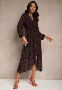 Renee - Czarno-Czerwona Asymetryczna Sukienka w Kropeczki o Kopertowym Kroju z Gumką w Talii Viradi. Okazja: na co dzień. Kolor: czarny. Materiał: tkanina. Wzór: aplikacja, kropki. Typ sukienki: kopertowe, asymetryczne. Styl: wizytowy, casual #5