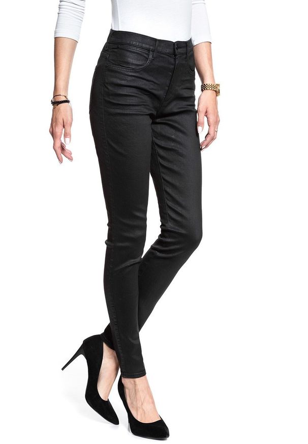 Wrangler - WRANGLER HIGH RISE SKINNY COATED BLACK W27HWT067 112128139. Stan: podwyższony
